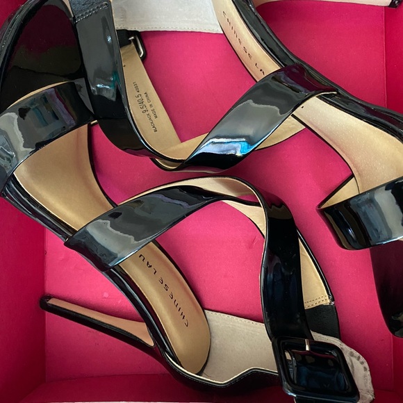 Black Jack Patent Chinese Laundry Heels - Picture 5 of 11